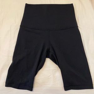 Lulu lemon Align Biker short 10”